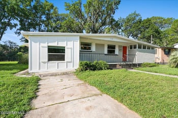 5068 Andrew Robinson Dr, Jacksonville, FL 32209