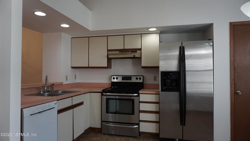 8048 Virgo St, Jacksonville, FL 32216