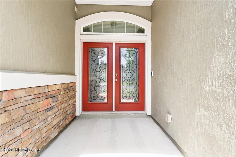3825 Hammock Bluff Dr, Jacksonville, FL 32226