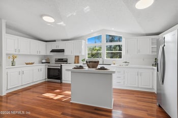 138 Thomas Ave, Jacksonville, FL 32218