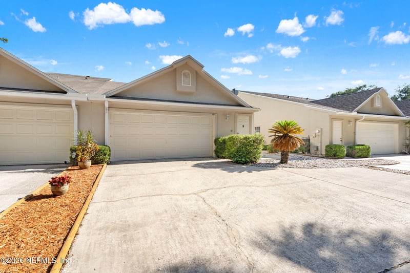 59 Fox Valley Dr, Orange Park, FL 32073