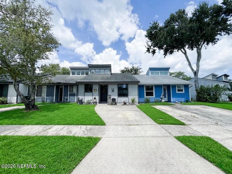 2458 Seabury Pl, Jacksonville, FL 32246