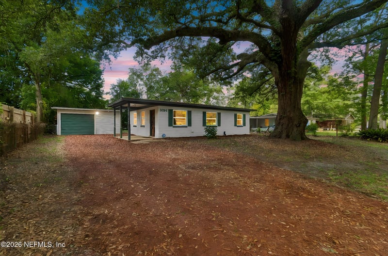 3524 Centerhill Dr, Jacksonville, FL 32254