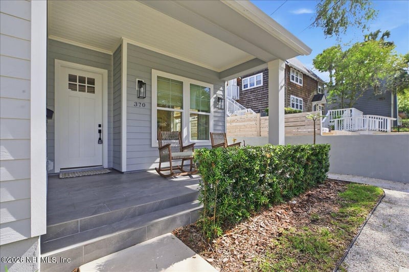 370 8th St, Atlantic Beach, FL 32233