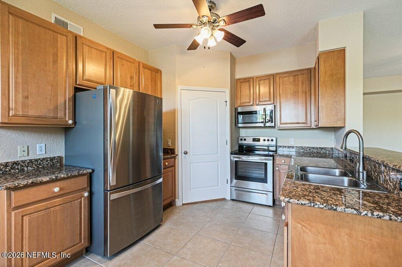 102 Casa Bella Ln, St Augustine, FL 32086