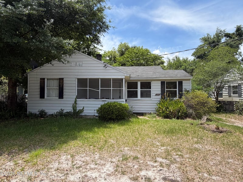 1336 Pinegrove Ct, Jacksonville, FL 32205