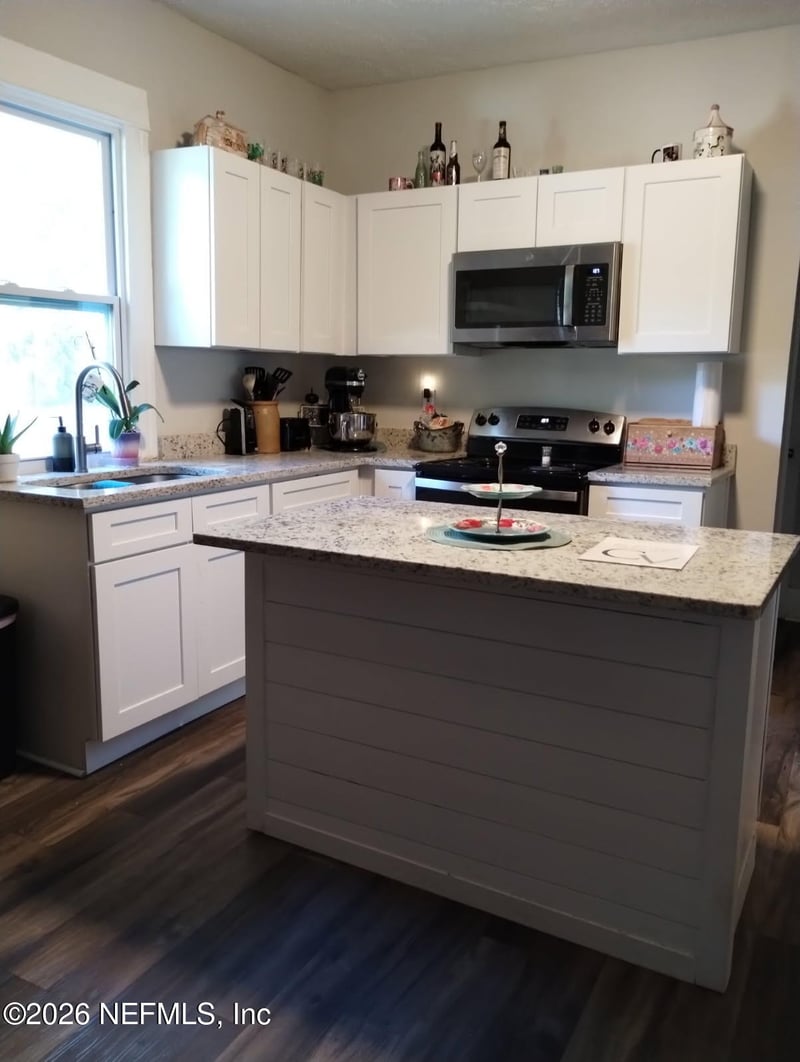 4003 Walnut St, Jacksonville, FL 32206