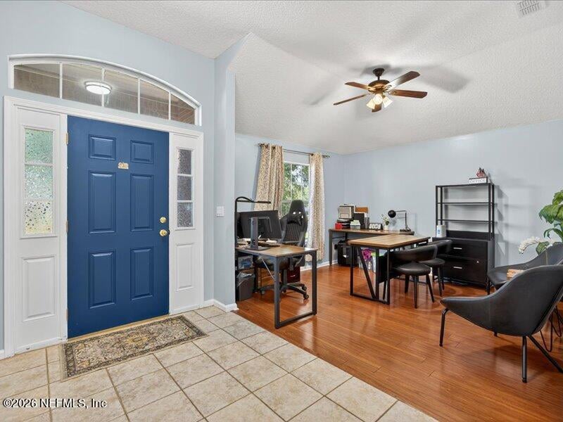 3204 Wandering Oaks Dr, Orange Park, FL 32065