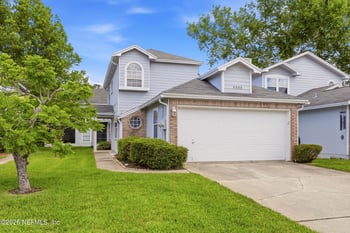 4585 Cabbage Pond Dr, Jacksonville, FL 32257