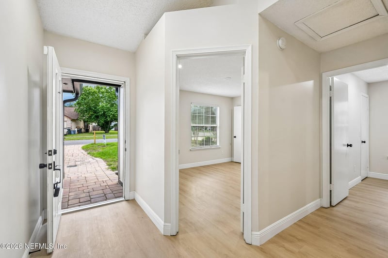 2377 Winterwood Cir, Jacksonville, FL 32210