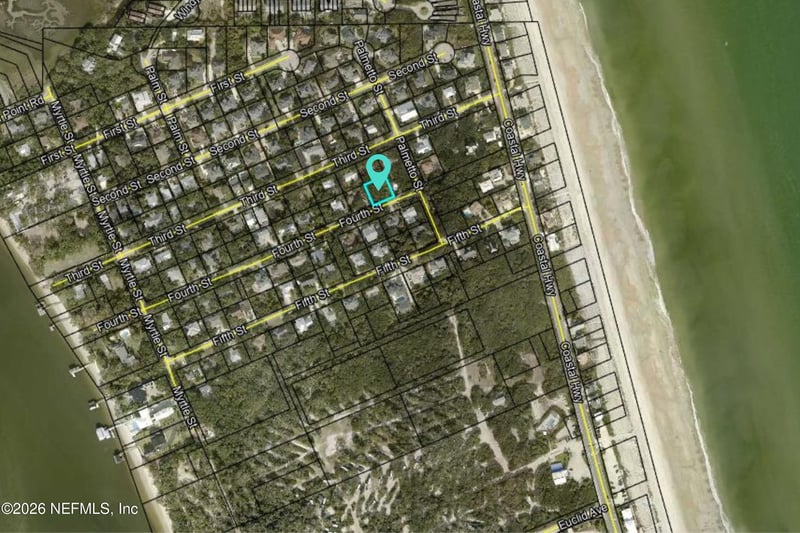 208 Fourth St, St Augustine, FL 32084