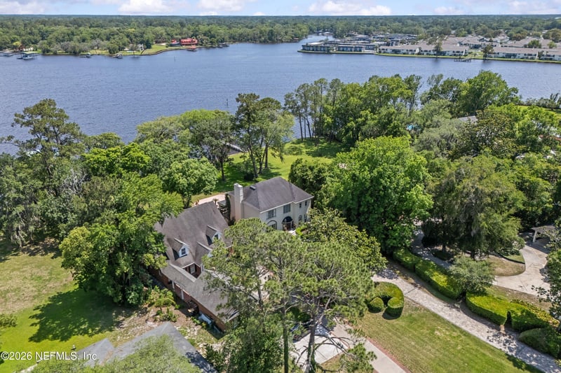 3030 Lake Shore Blvd, Jacksonville, FL 32210