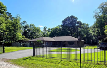 2390 Pine Hollow Rd, Green Cove Springs, FL 32043
