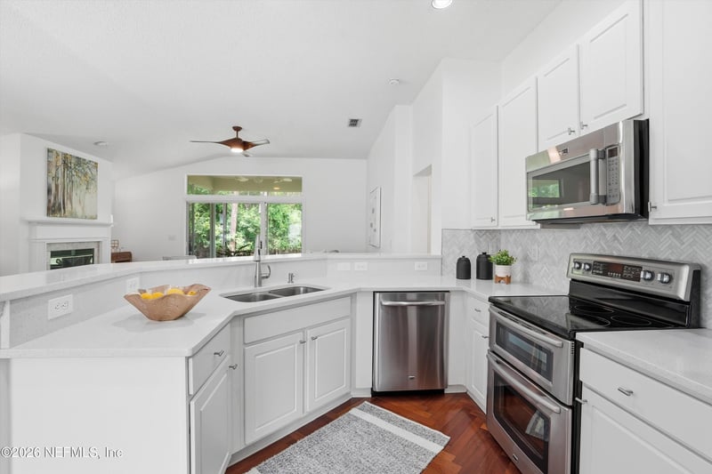 4248 Leaping Deer Ln, St Johns, FL 32259
