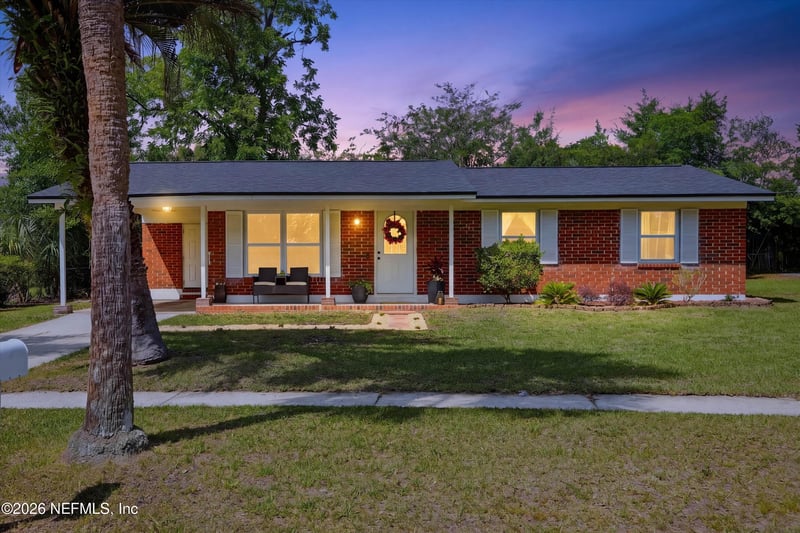 720 Hickory Hill Dr, Jacksonville, FL 32221