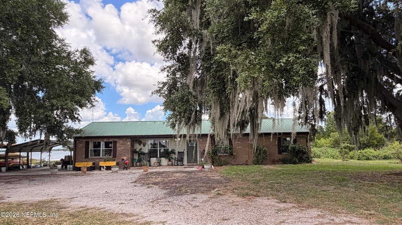 1302 Fort Meade Rd, Frostproof, FL 33843