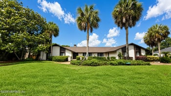 8166 Hunters Grove Rd, Jacksonville, FL 32256