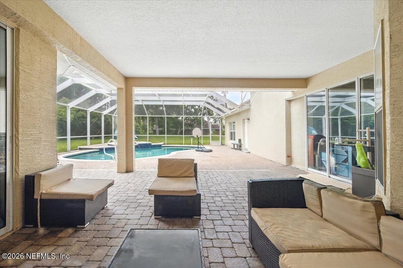 24 Lakeside Pl, Palm Coast, FL 32137