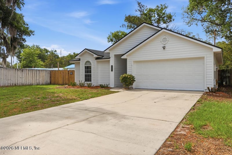 809 Bay St, Green Cove Springs, FL 32043