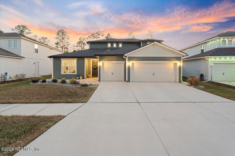 2360 Glade Ln, Green Cove Springs, FL 32043