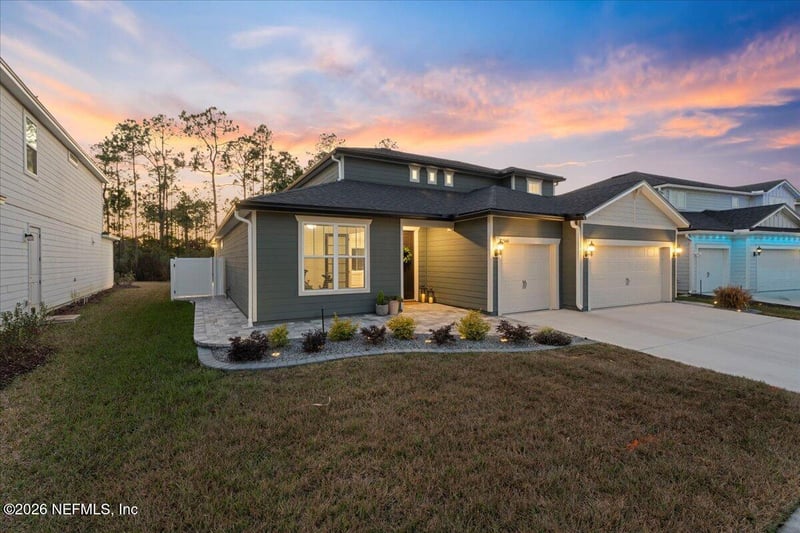 2360 Glade Ln, Green Cove Springs, FL 32043