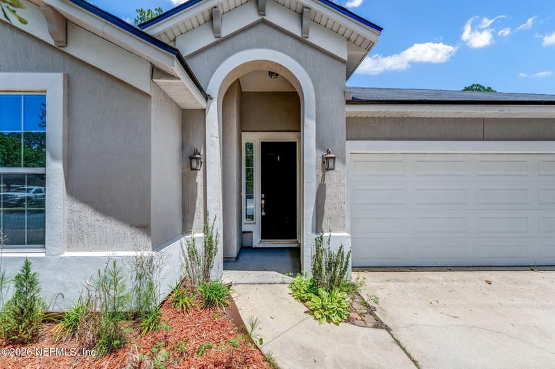 11738 Lake Bend Cir, Jacksonville, FL 32218