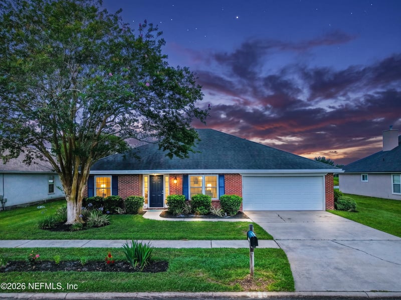 6359 Lake Plantation Dr, Jacksonville, FL 32244
