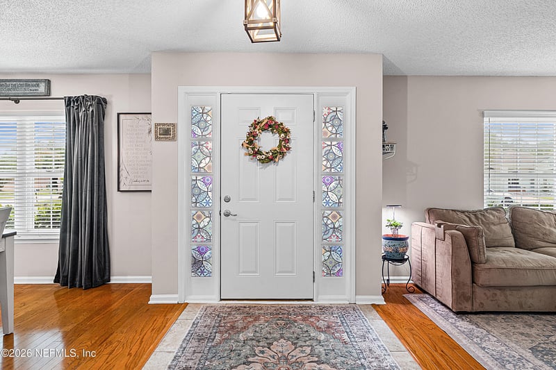 6359 Lake Plantation Dr, Jacksonville, FL 32244