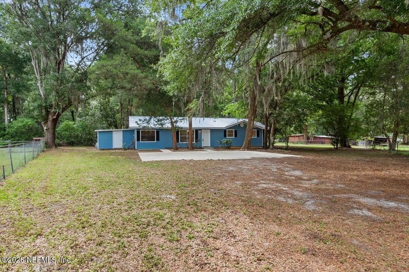 110 Karen Dr, Palatka, FL 32177
