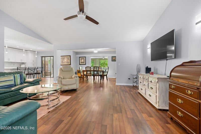 5 Wayland Pl, Palm Coast, FL 32164