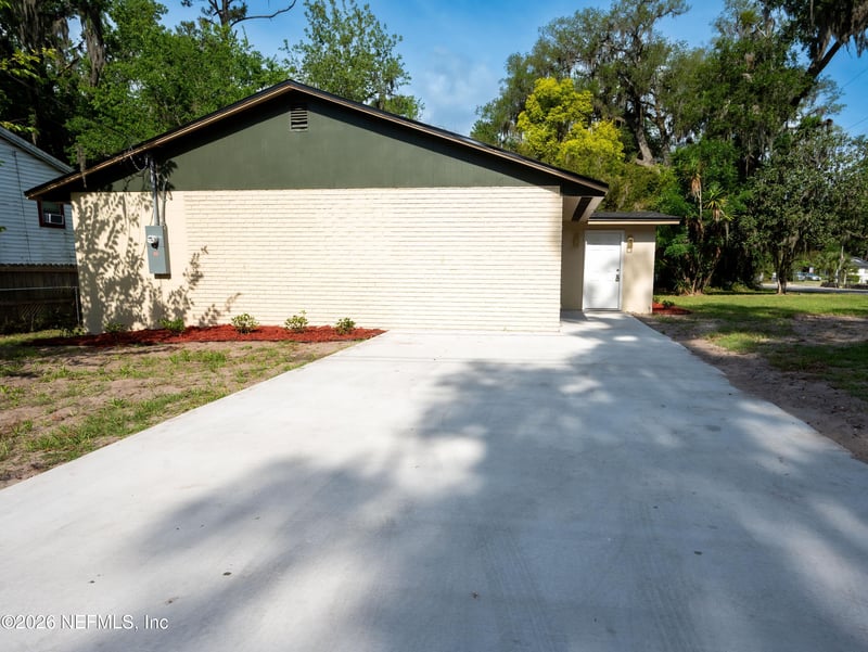 3508 Trout River Blvd, Jacksonville, FL 32208