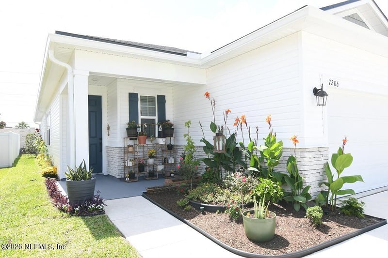 7206 Red Timber Rd, Jacksonville, FL 32244