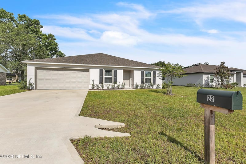 22 Round Tree Dr, Palm Coast, FL 32164