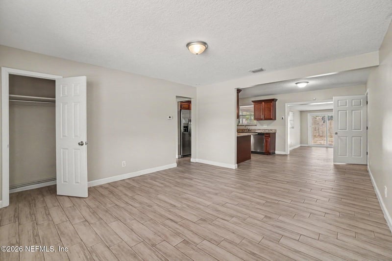 5715 Hillman Dr, Jacksonville, FL 32244