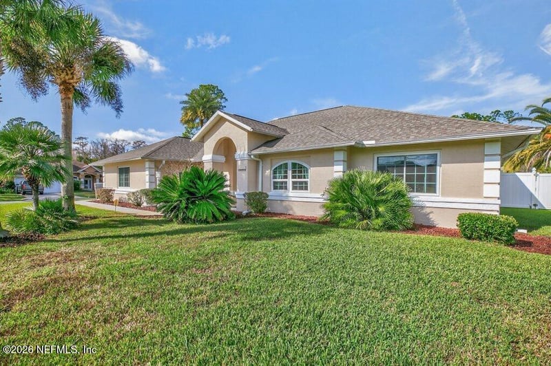 1 Eastmoor Ln, Palm Coast, FL 32164