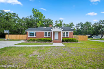 4168 Spring Park Cir, Jacksonville, FL 32207