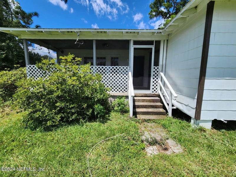 3049 Harbison St, Jacksonville, FL 32218