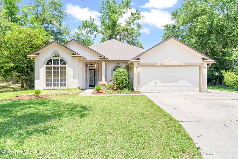 893 Blackberry Ln, St Johns, FL 32259