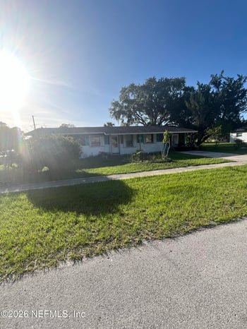 813 Hymon Cir, Bunnell, FL 32110