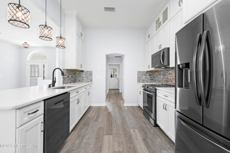 2154 Softwind Trl, Jacksonville, FL 32224