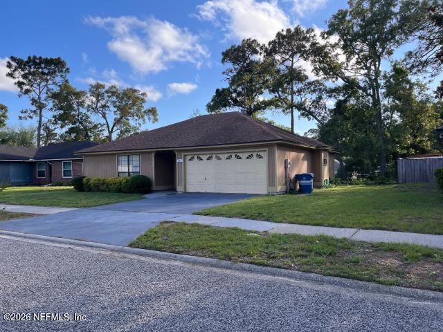 1112 Dorwinion , Jacksonville, FL 32225