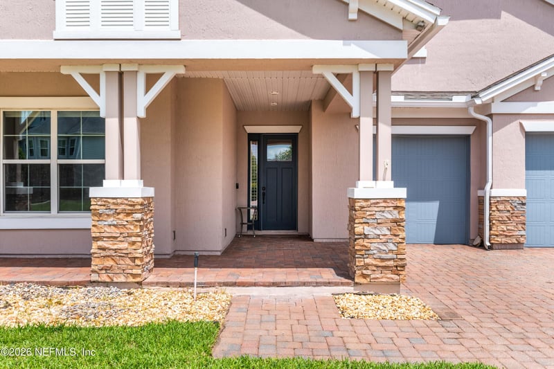 195 Stone Creek Cir, St Johns, FL 32259