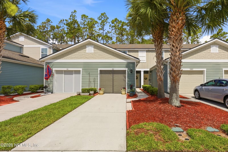382 Servia Dr, St Johns, FL 32259