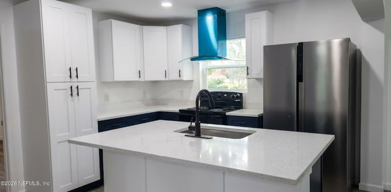 210 15th St, Palatka, FL 32177