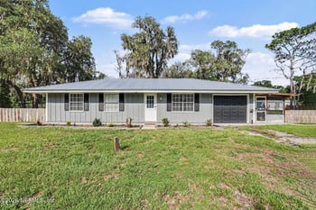 110 Horse Landing Rd, Satsuma, FL 32189