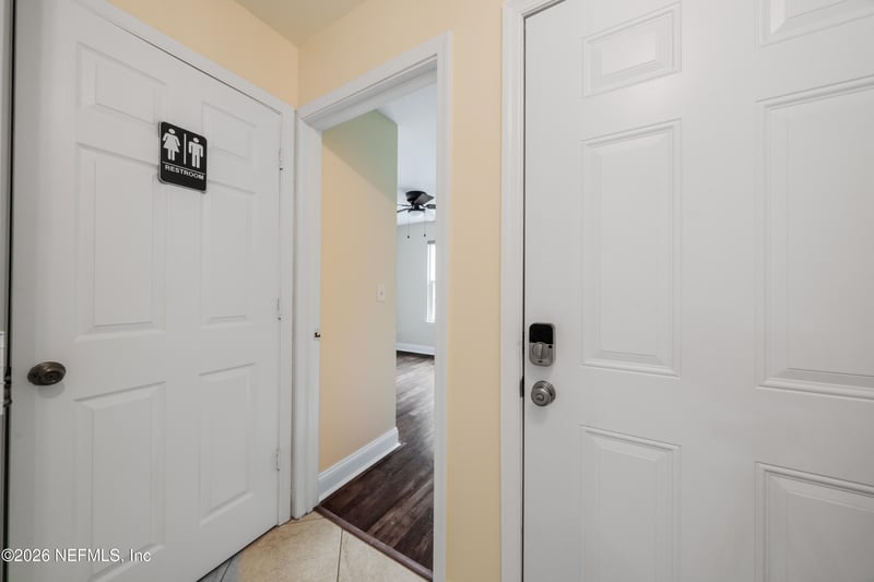 2181 Timberwood Cir, Tallahassee, FL 32304