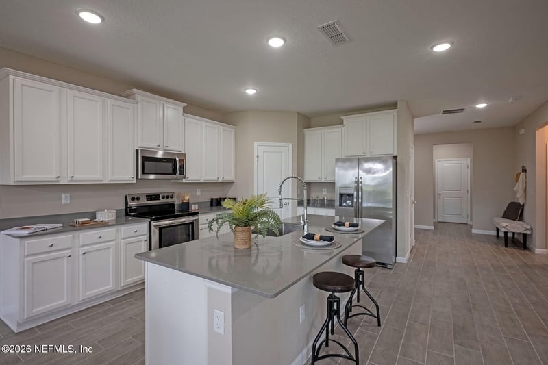 2757 Pointed Leaf Rd, Green Cove Springs, FL 32043