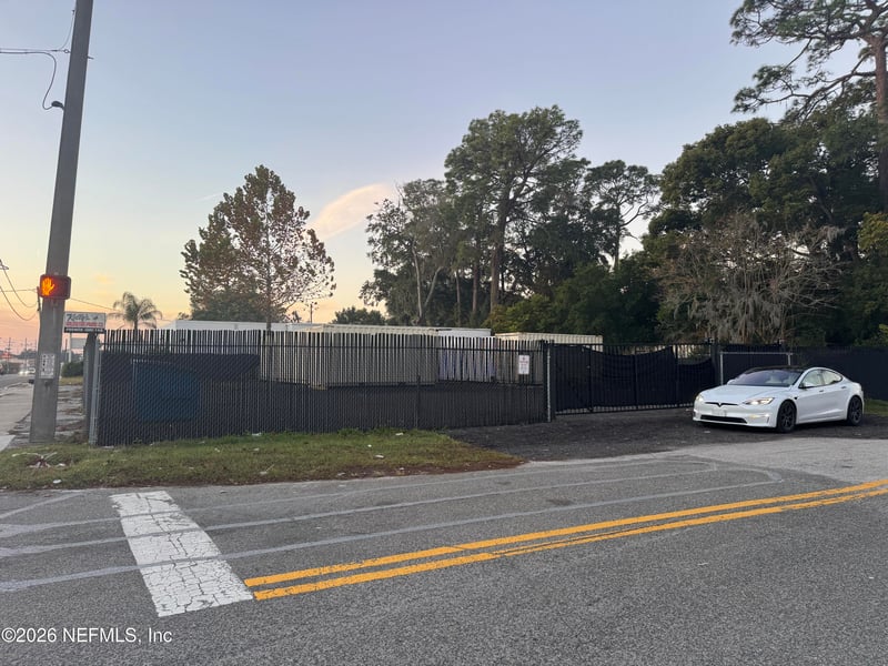 1720 University Blvd, Jacksonville, FL 32211