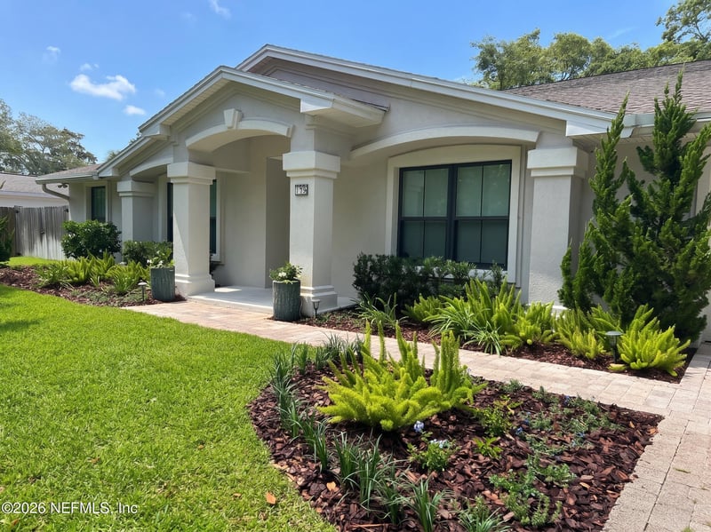 19 Fairway Ln, Jacksonville Beach, FL 32250