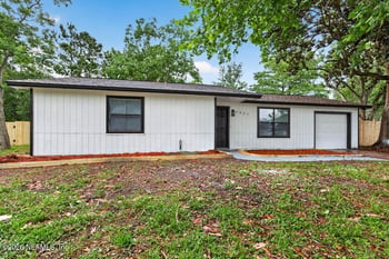1807 Shannon Lake Dr, Middleburg, FL 32068